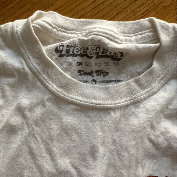 Men’s free & easy tshirt - Picture 2 of 3